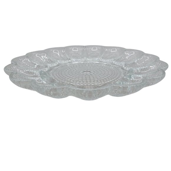 Pfaltzgraff Presentations Crystal Collection Deviled Egg Relish Platter - Picture 3 of 9